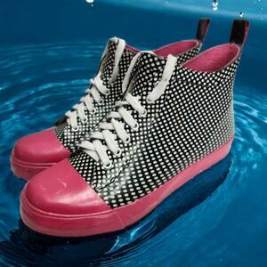 LA Gear High Top Rain Boots Womens 8 Polka Dot Black Pink Lace Up Rubber Vintage